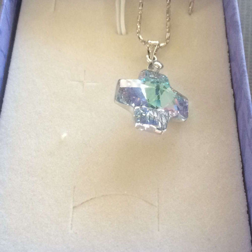 FINAL MARKDOWN New crystal necklace (cro)